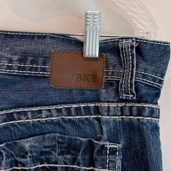 Men's BKE Denim Justin Distressed Button Fly Jeans Waist 34 - Picture 4 of 10